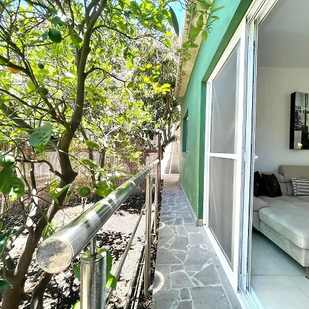 Beautiful Villa8, Freewifi, Shared Swimming Pool With Unforgettable Panoramic View * Balcon de Telde